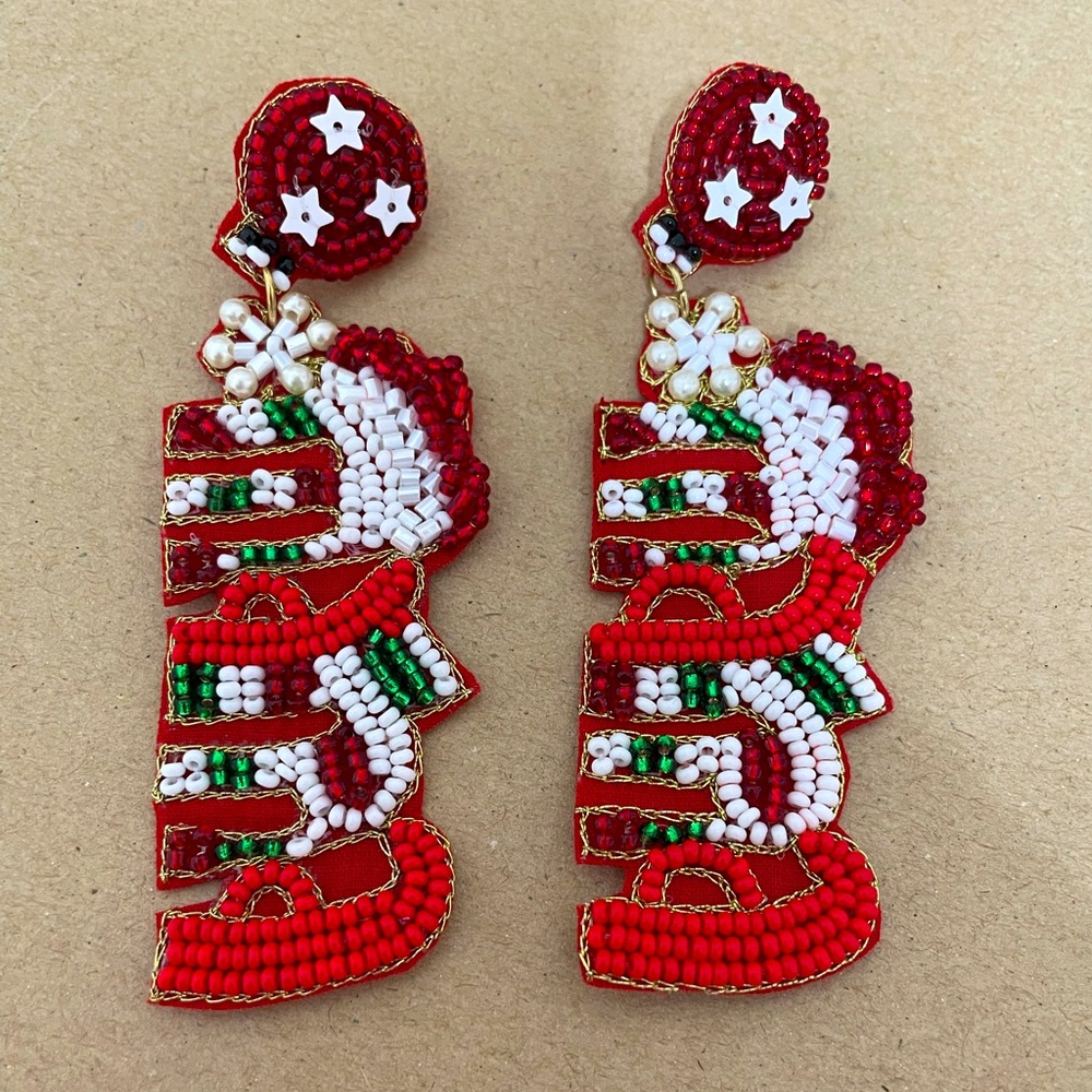 ❤️Multicolor Beaded MAMA Christmas Earrings